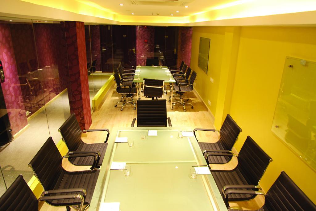 The Purple Leaf Hotels Hyderabad Luaran gambar